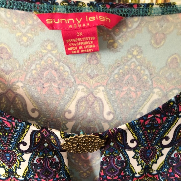 Summer blouse - Picture 2 of 3